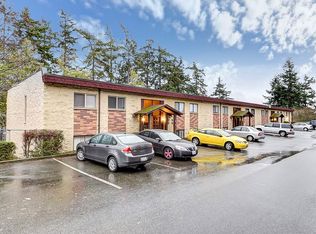 51 NW Columbia Dr APT 203, Oak Harbor, WA 98277
