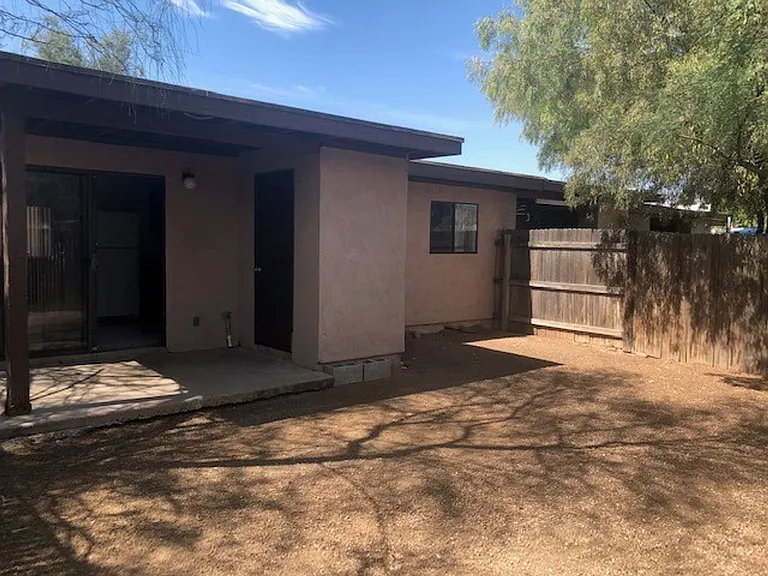4515-4523 E Pima St — Photo 1