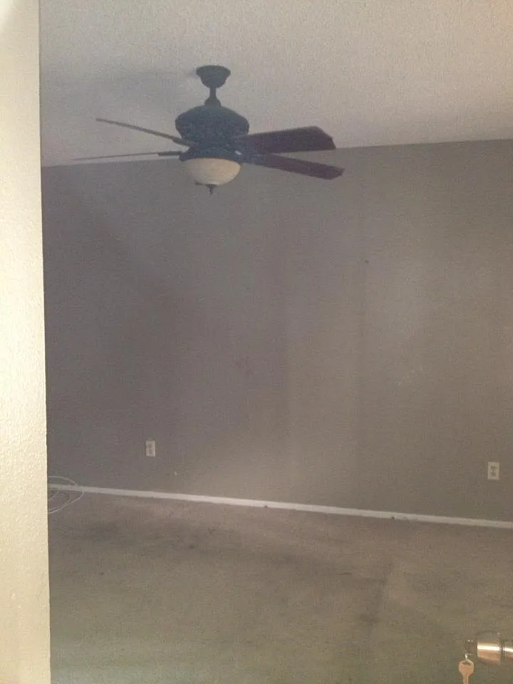 Building Photo - 2047 Greenbriar St