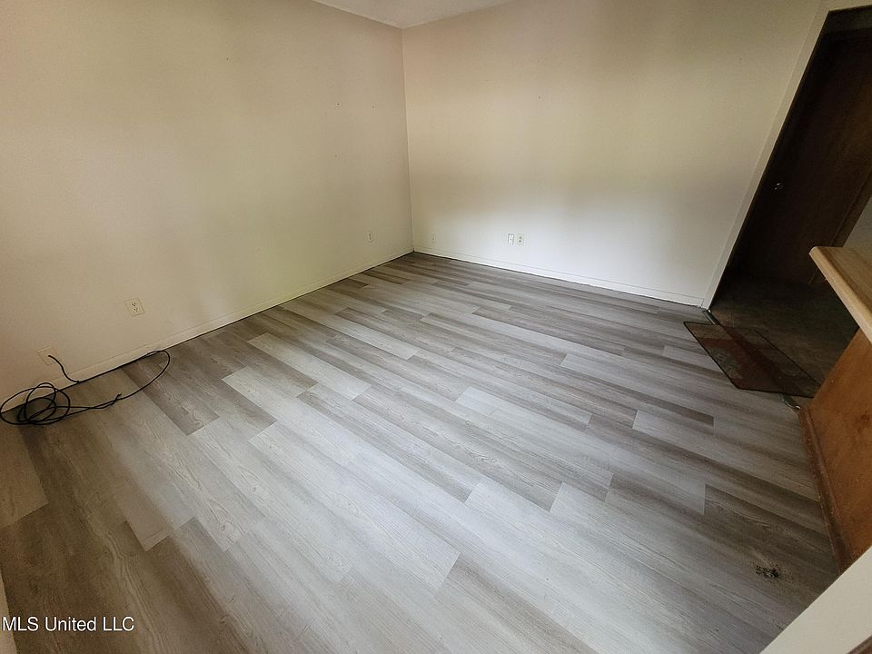 264 S Pine St, Lucedale, MS 39452 Zillow