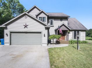 2395 S Sullivan Rd, Ravenna, MI 49451