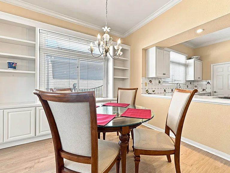 12331 Fairway Pointe Row — Photo 32