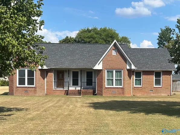 982 Patterson Ln, Meridianville, AL 35759