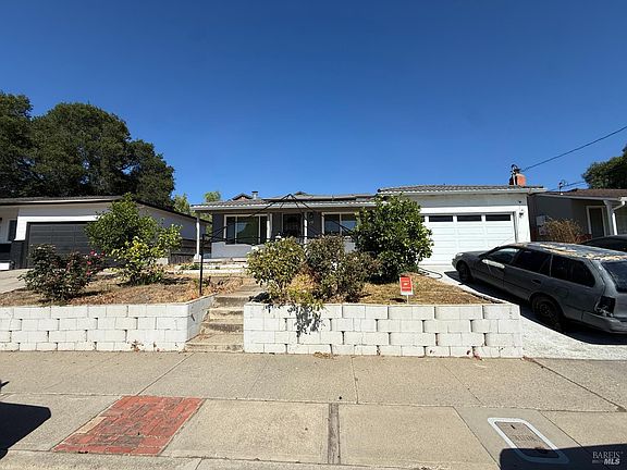 2nd image of 16 Hillside Road