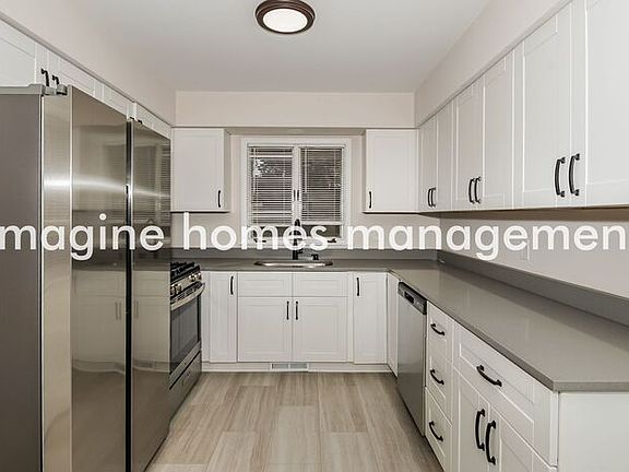 5th image of 400 Timberland Dr