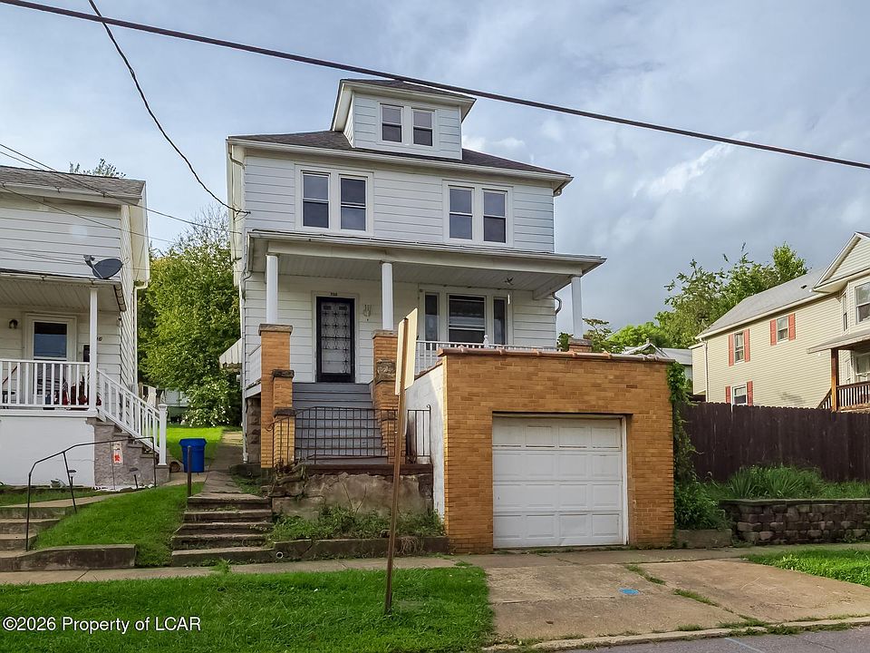 1st image of 298 E Grove St