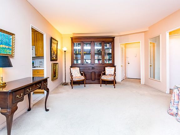 2nd image of 2621 Palisade Ave