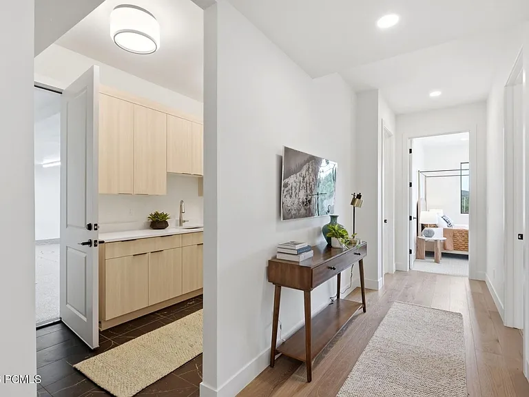 1285 E Lasso Trl — Photo 41