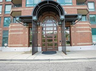 3320 Spinnaker Ln APT 13F, Detroit, MI