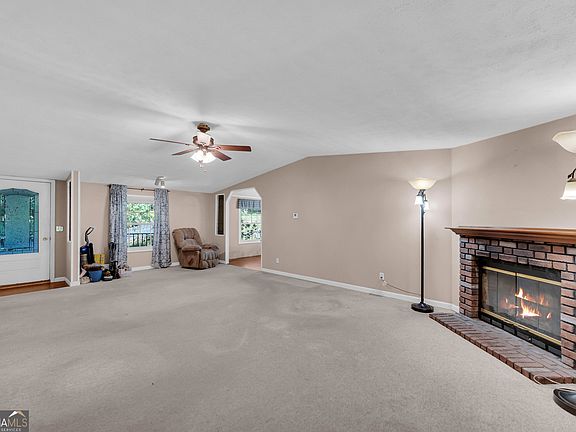 5th image of 123 Westmoreland Rd