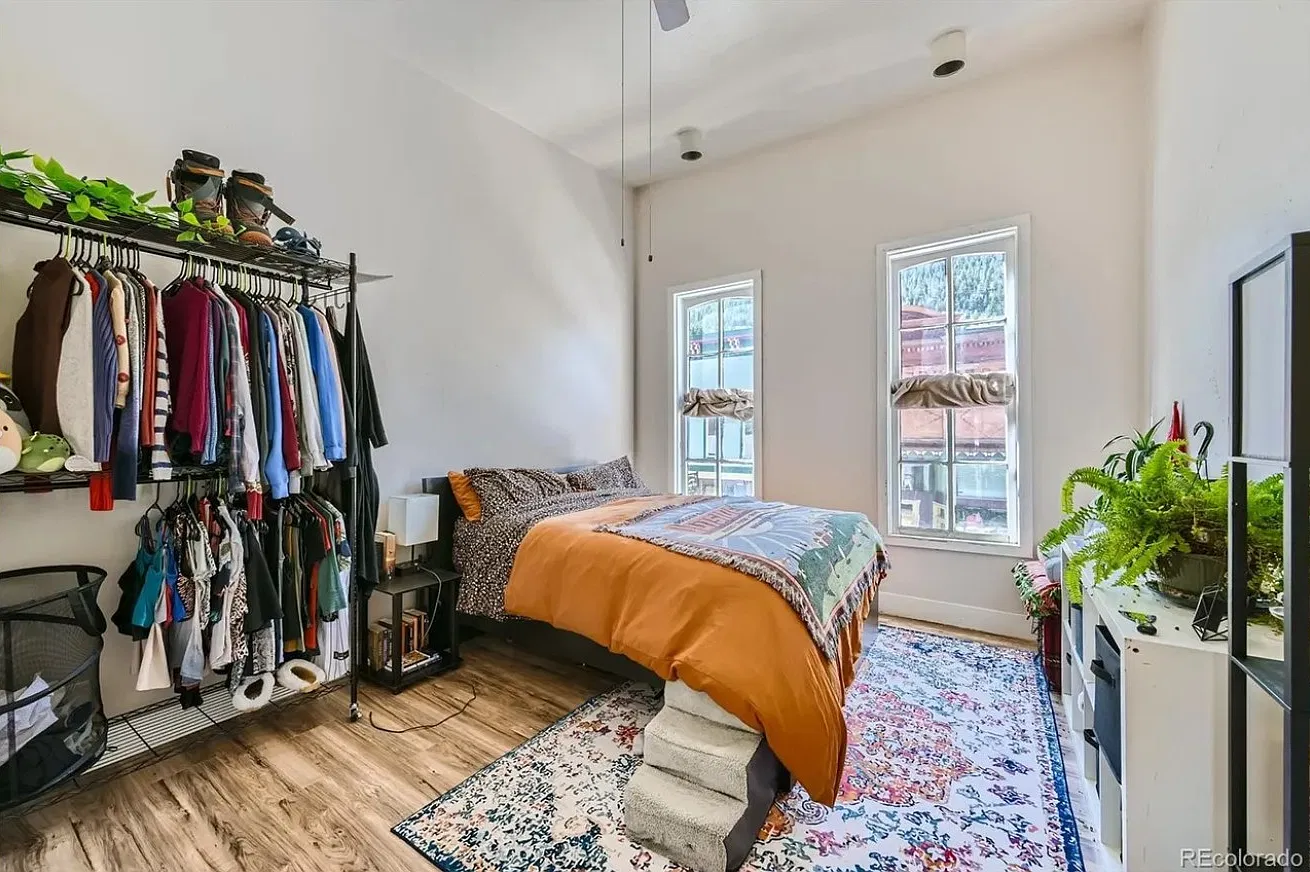 1 bed, 700 sqft, $1,500 — Photo 1