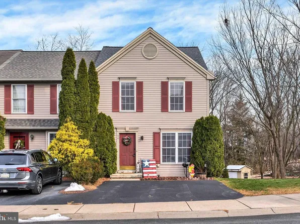 54 Woodmyre Ln, Enola, PA 17025