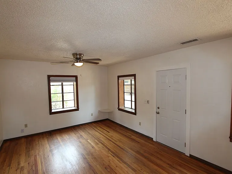 3125 N Alta Vista Dr — Photo 11