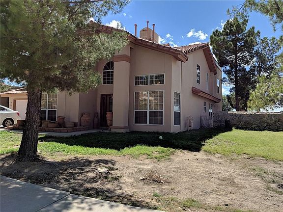 3rd image of 913 Las Palmas Way