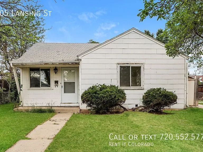 705 Lansing St — Photo 1