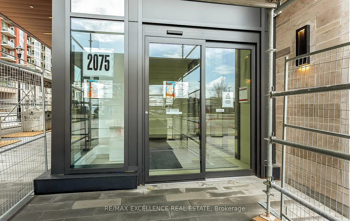 Building Photo - 2075 Lakeshore Rd #1704