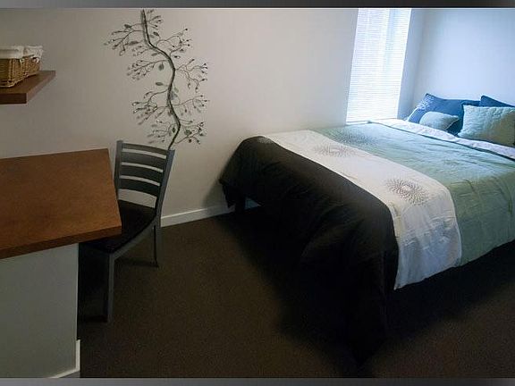 2nd image of 461 Grant St APT 104