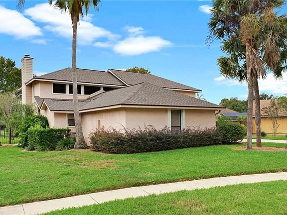 3rd image of 659 Longmeadow Cir