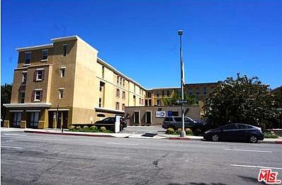 3rd image of 128 N Oak Knoll Ave Unit 407
