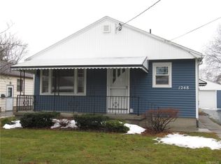1248 92nd St, Niagara Falls, NY 14304