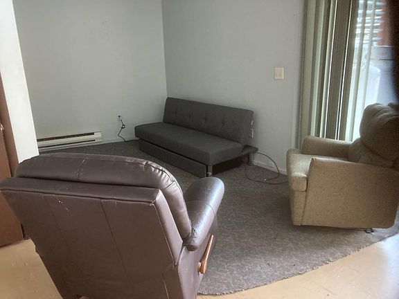4th image of 4011 Wilson Ave #22