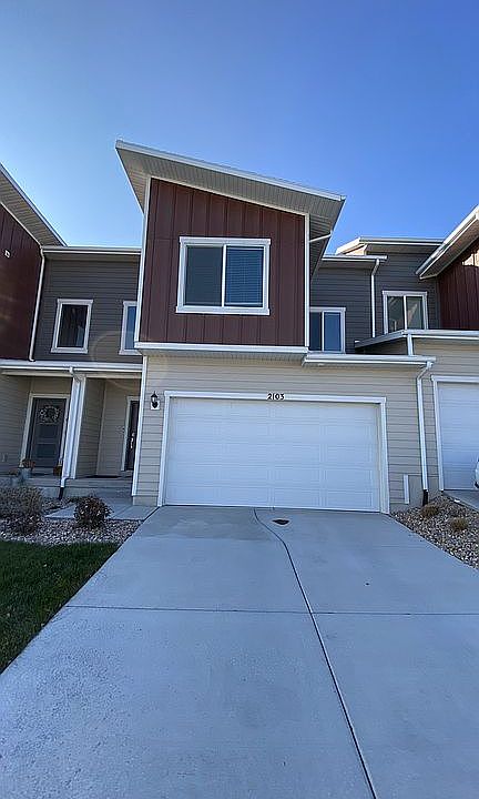 2103 N Chianti St
M Layout