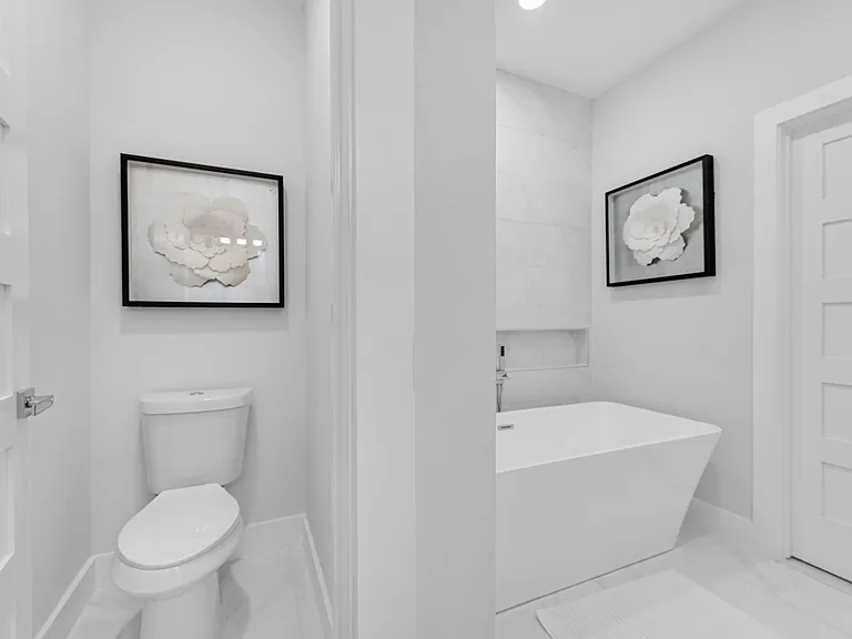 2423 Crossman Ave — Photo 27
