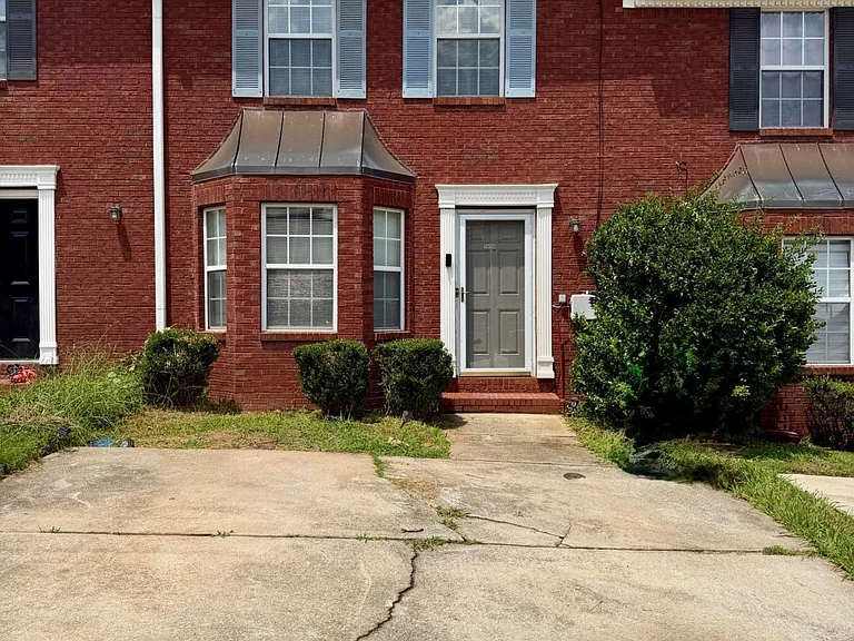 5696 Windfall Ln — Photo 14