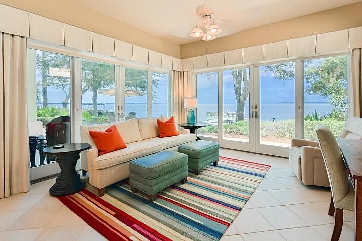 1st image of 3009 Bay Villas Dr