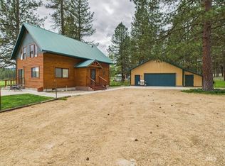 19 Hack Ln, Idaho City, ID 83631