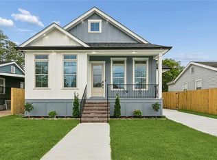 5756 Wickfield Dr, New Orleans, LA 70122