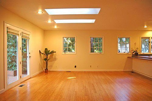 5th image of 4131 208th Ave NE