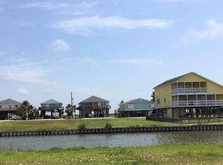 158 Sand Shoals Rd, Freeport, TX 77541