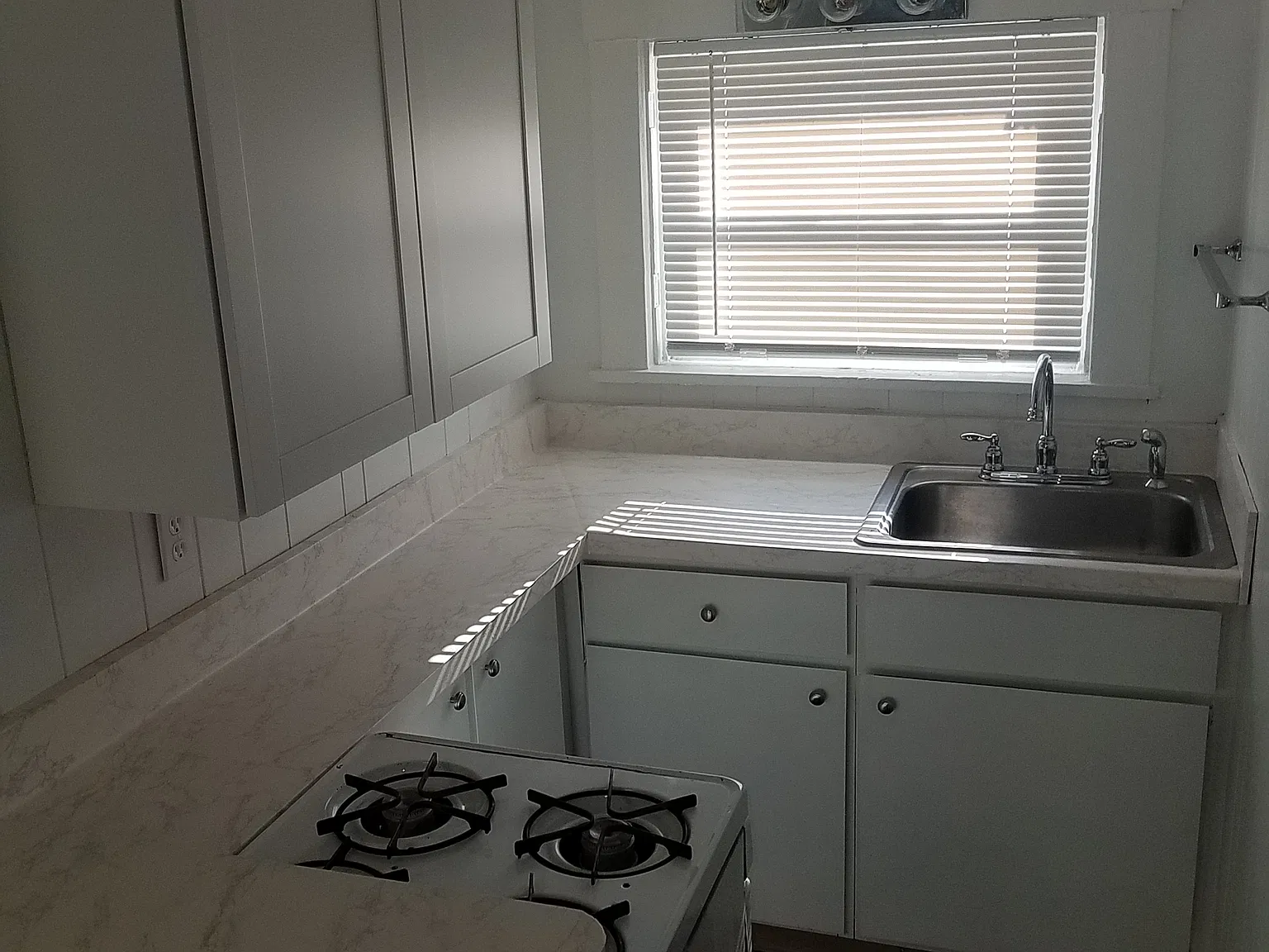 2 bed, $1,349 — Photo 2