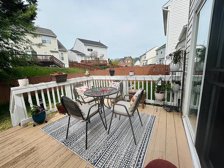 7 Azalea St #1 — Photo 10