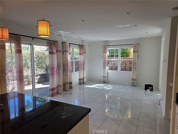 3rd image of 116 Firefly