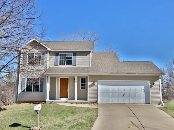 500 Woodstock Cir, Monona, WI 53716