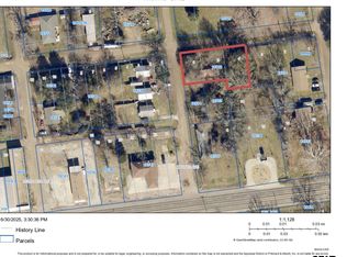 106 Morris Ave, Omaha, TX 75571