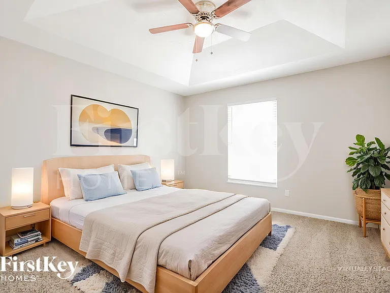 8418 NW 68th St — Photo 13