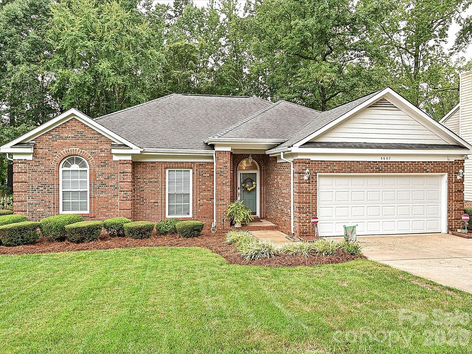 1st image of 5607 Oak Dr