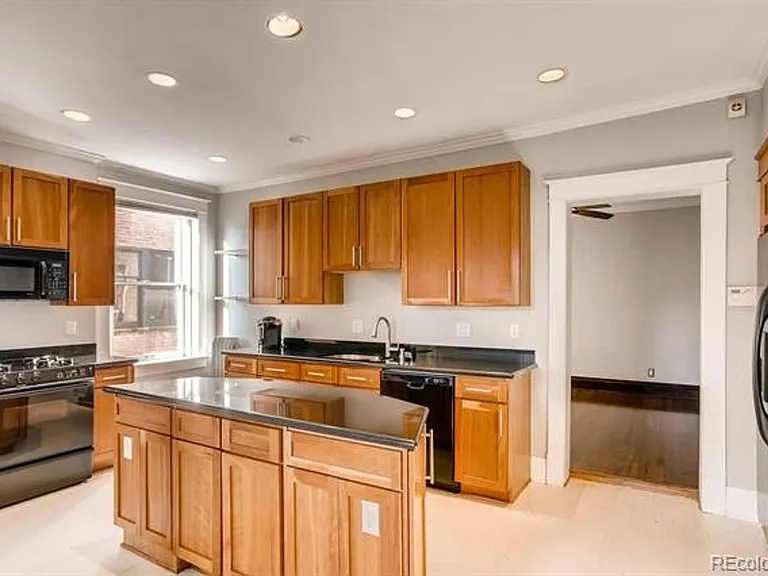 1560 N Ogden St #D — Photo 13
