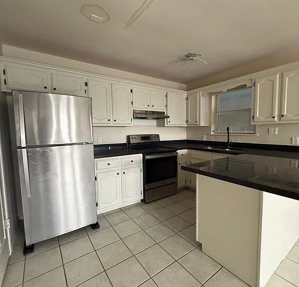 1802 Oasis Dr #206 — Photo 3
