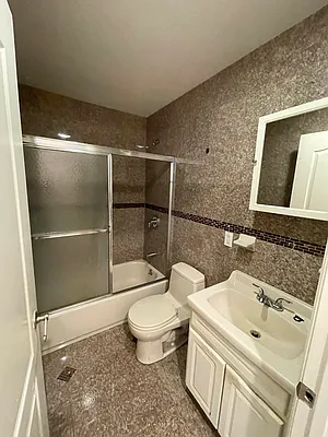 Rented by Best Apartments North Inc | media 18