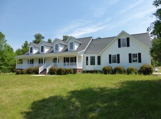 167 Derby Rd, Hodges, SC 29653