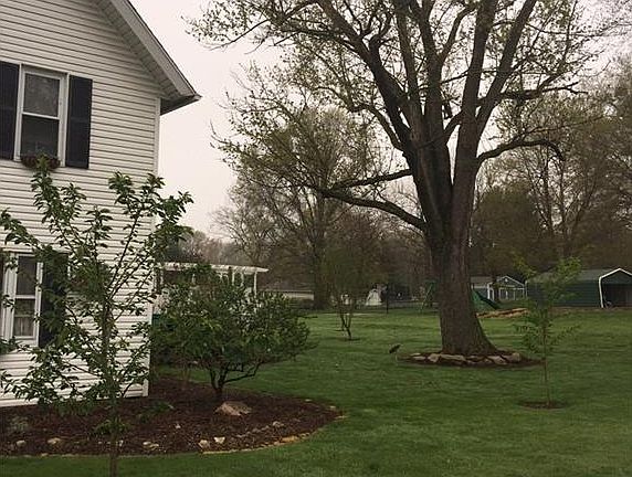 5th image of 3334 Albrecht Ave