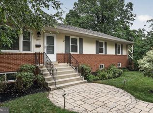 7608 Salem Rd, Falls Church, VA 22043