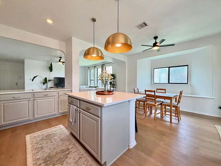 206 Briarwood Dr — Photo 15