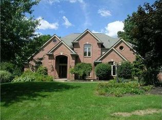 708 Carriage Dr, Wexford, PA