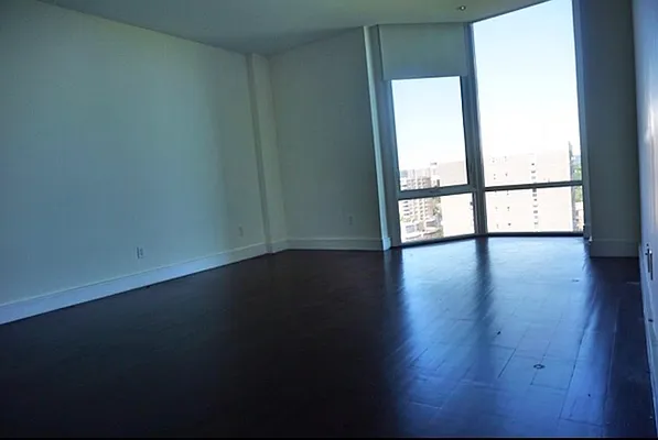 Rented by OOAKB&F INC | media 87