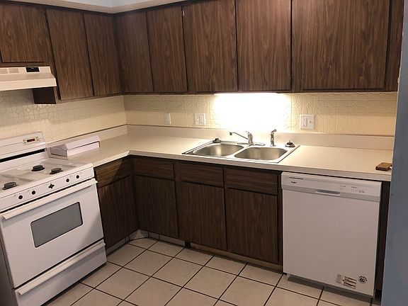 Brand new sink/ dishwasher 